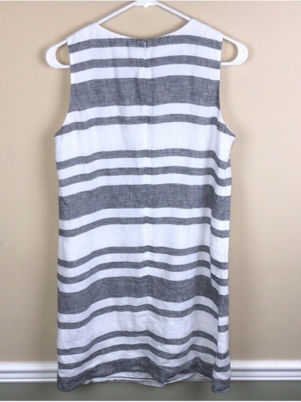 Linen XS Island Company dress